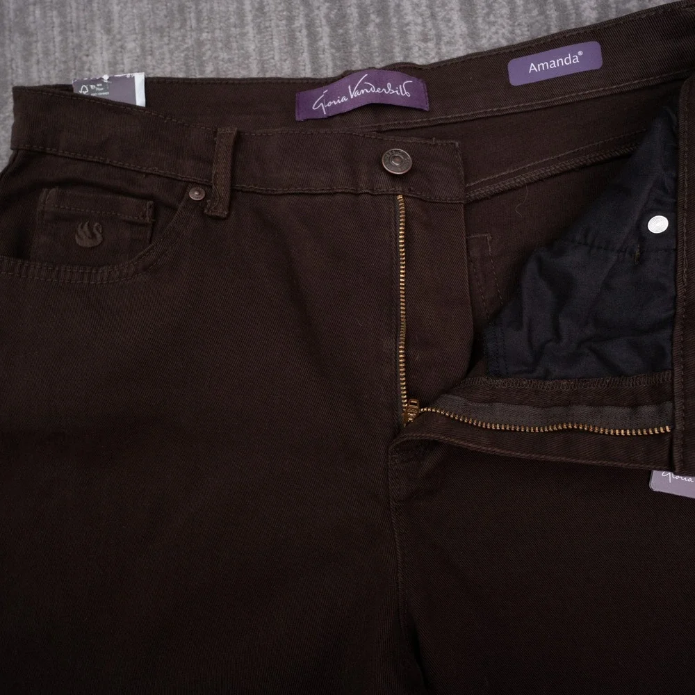 Gloria Vanderbilt Amanda Jeans Womens 14 Short Brown NWT Tapered Classic Rise